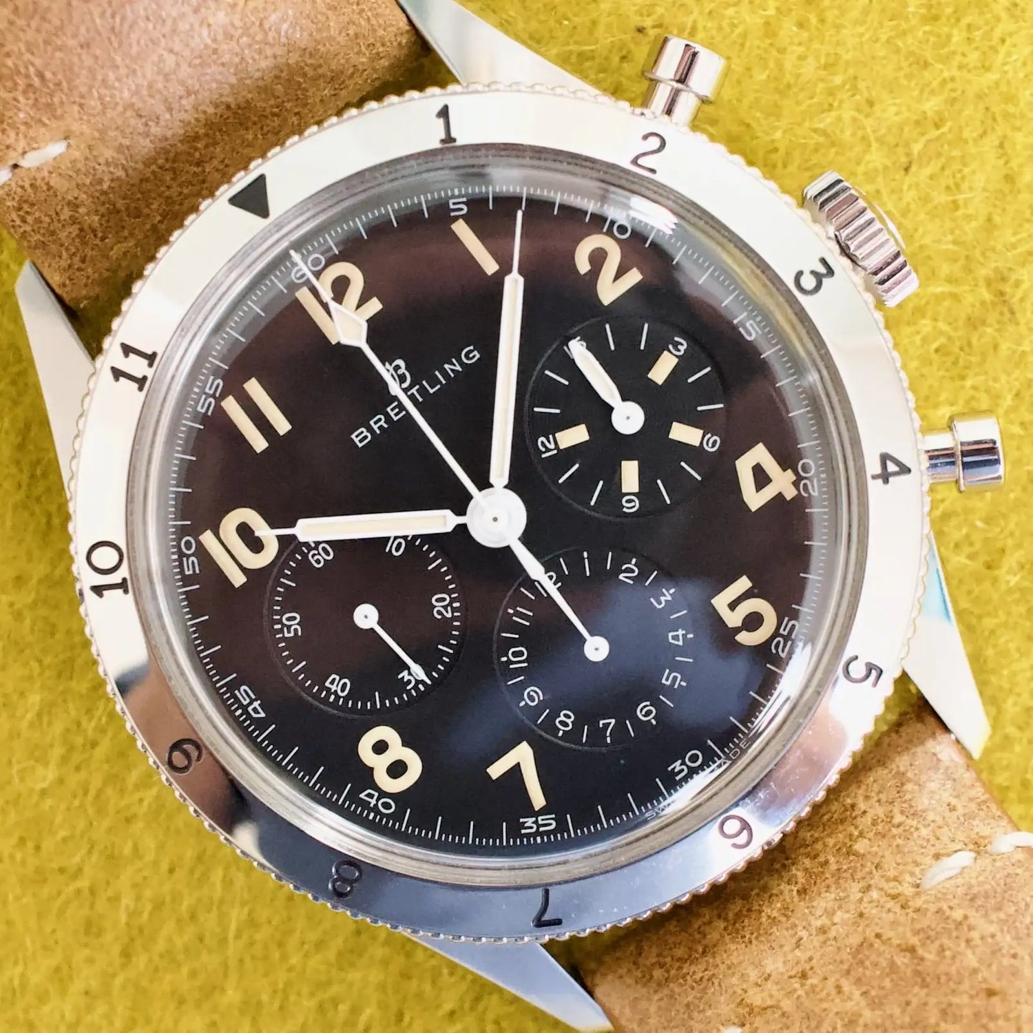 Breitling Aviator 8 AB0920 AVI Ref. 765 Re-Edition L.E. One of 1953 Chronograph Manual winding Box