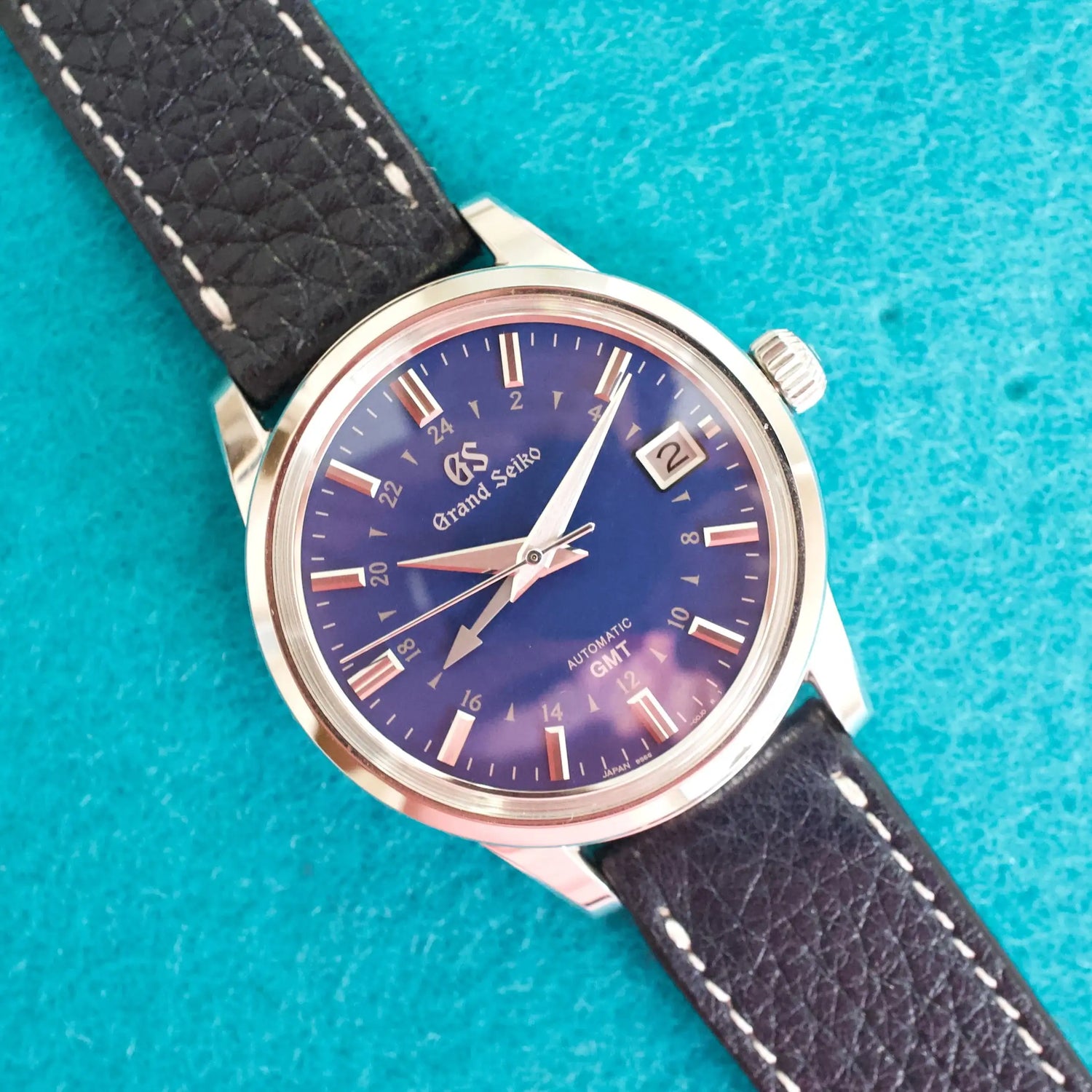 Grand Seiko Automatic GMT SBGM239 Automatic 39.5MM Hodinkee Limited Edition of 500 Box Papers 2020