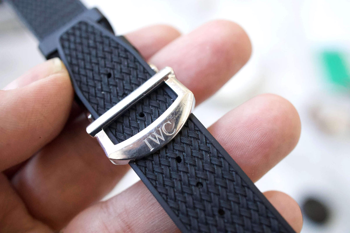 IWC Portofino Chronograph IW391027 42MM Day Date Chronograph Silver Steel Box Automatic Comes w/Service Papers - WearingTime Luxury Watches