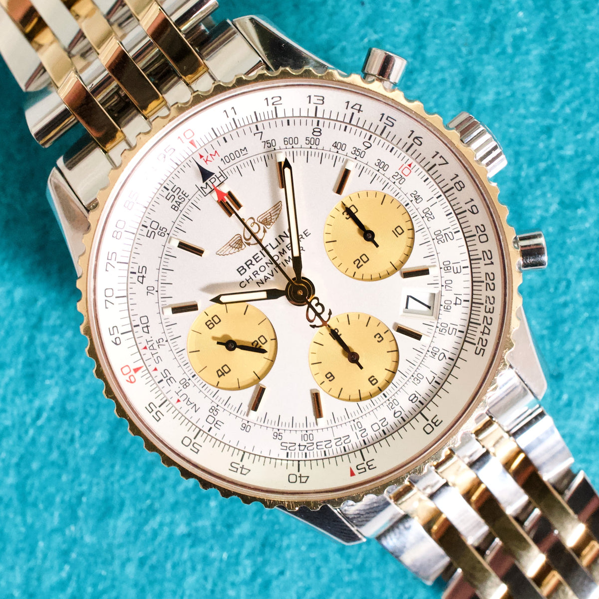 Breitling Navitimer D2332212/G534 42MM Automatic Two-Tone 18k Gold Steel Box Papers 2007