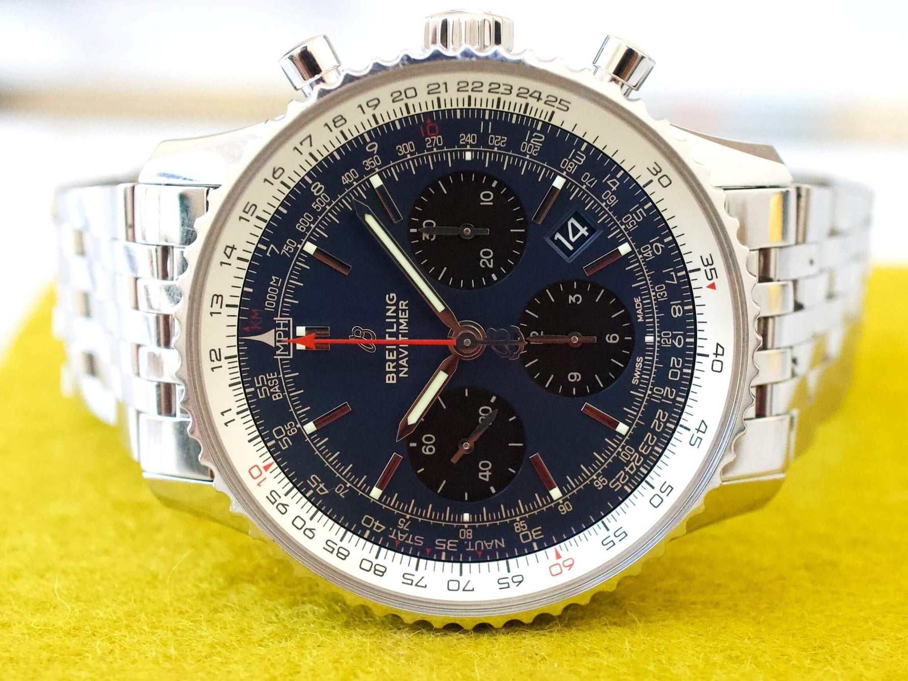 Breitling Navitimer Chronograph B01 AB0121211C1A1 43MM Box Manuals and Chronometer Certificate - WearingTime Luxury Watches