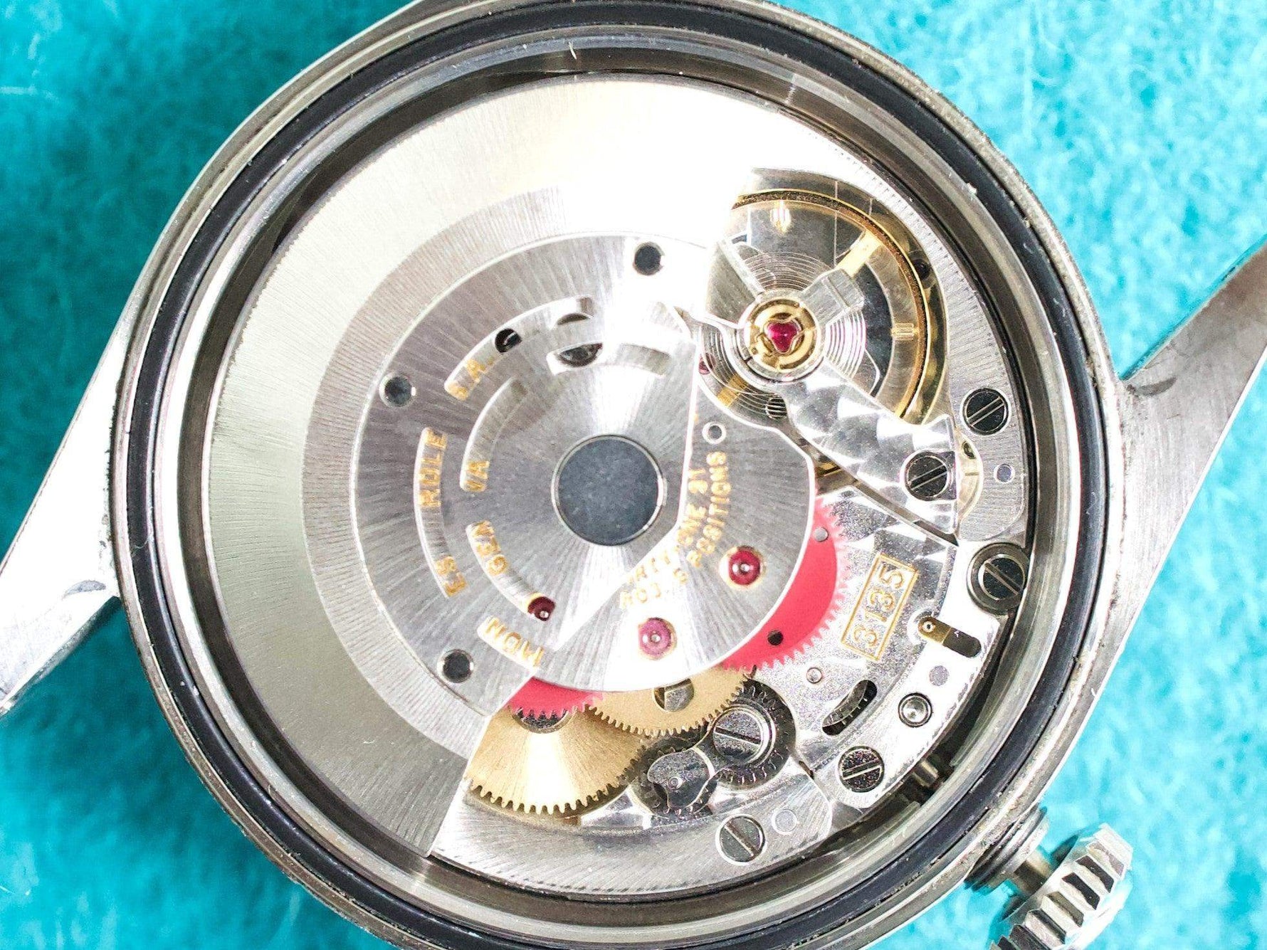 Rolex Datejust 16234 36MM 18K Bezel Quickset Jubilee Rare Salmon Dial Year 2000 No Holes Factory Rolex Box - WearingTime Luxury Watches