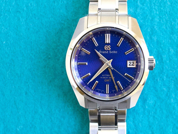 SOLDOUT: Grand Seiko SBGJ261 Heritage Collection 40MM GMT 2023 Box and Papers Blue