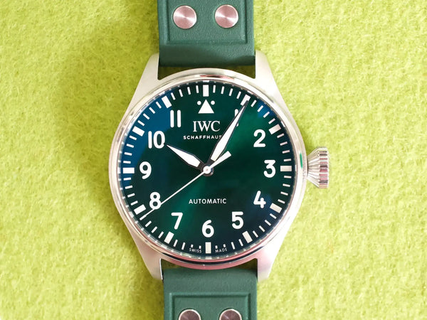 SOLDOUT: IWC Big Pilot IW329306 43MM Automatic Mint Condition Green Dial Box Papers 2022