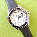 SOLDOUT: Omega Seamaster Diver 300M  21032422004001 42MM Ceramic White Dial  CoAxial  Box