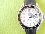 SOLDOUT: Omega Seamaster Diver 300M  21032422004001 42MM Ceramic White Dial  CoAxial  Box