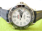 SOLDOUT: Omega Seamaster Diver 300M  21032422004001 42MM Ceramic White Dial  CoAxial  Box