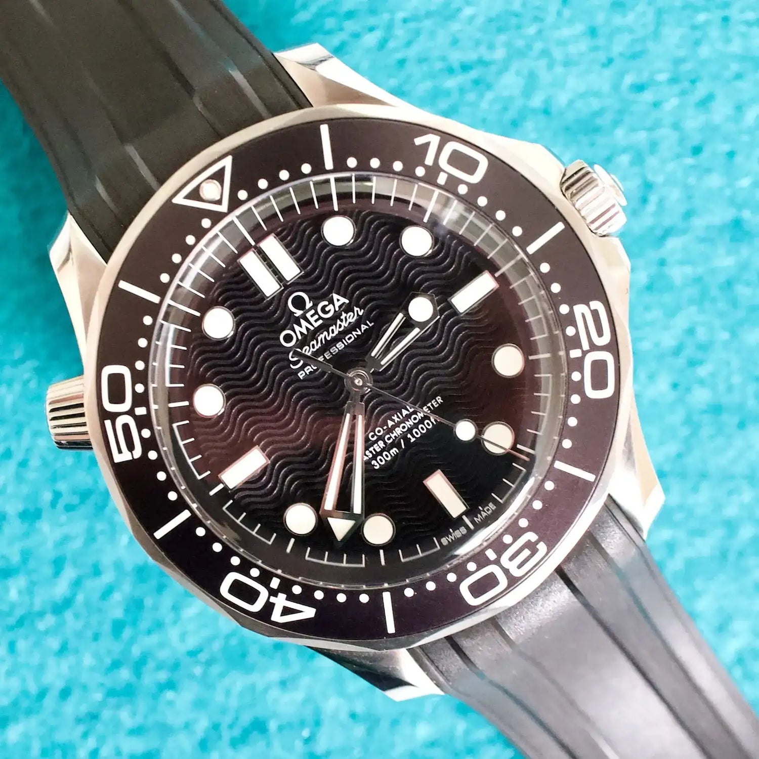 Omega Seamaster Diver 300M 210.32.42.20.01.003 Automatic 42MM Mint Box Papers 2026