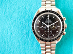Omega Speedmaster Professional Moonwatch Sapphire 2022 42MM 31030425001002 Factory Omega Warranty Omega Bracelet Box and Papers - WearingTime Luxury Watches