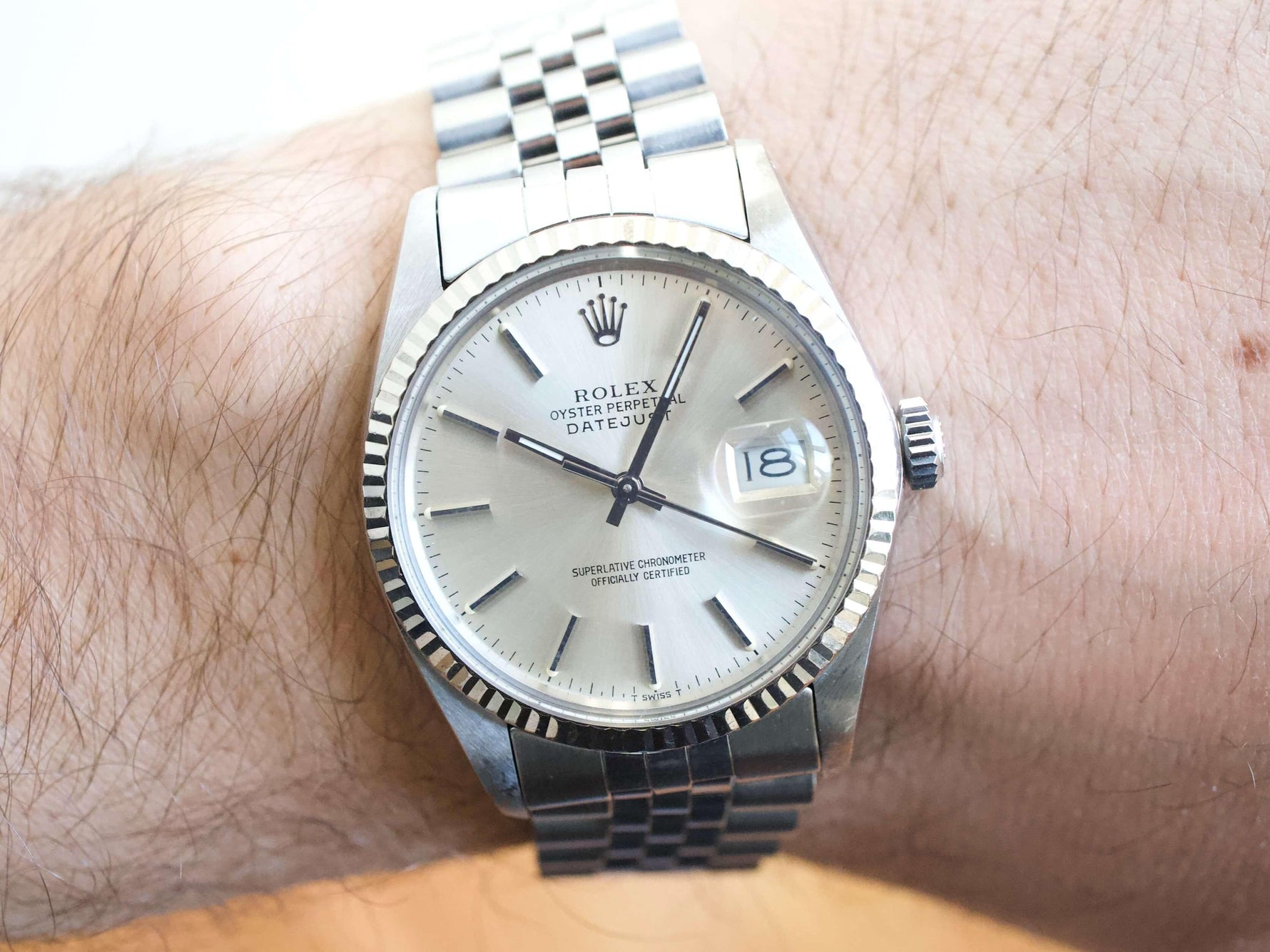 Sold Out: Rolex 16014 Datejust 36 Quickset Factory Rolex Service Box Card 18k Bezel Automatic (Serviced by Rolex in 2021) - WearingTime Luxury Watches