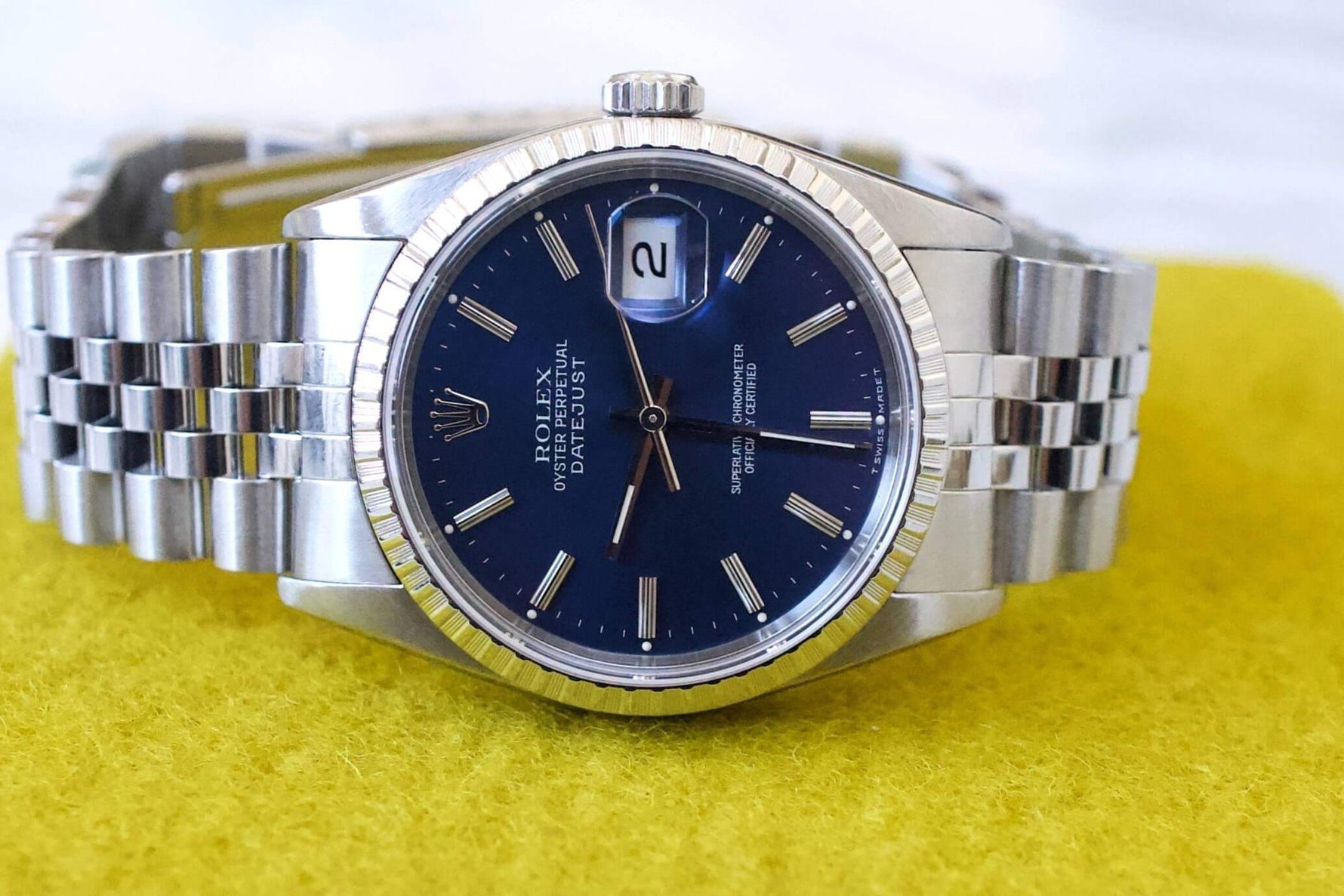 Rolex 16220 Datejust 36MM Rare Blue Dial Automatic Quickset Jubilee Rolex Box - WearingTime Luxury Watches