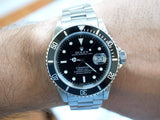 SOLDOUT: Rolex Submariner Date 16610 40MM Automatic Factory Rolex Box 1993