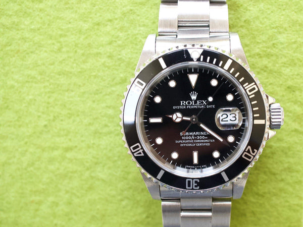 SOLDOUT: Rolex Submariner Date 16610 40MM Automatic Factory Rolex Box 1993