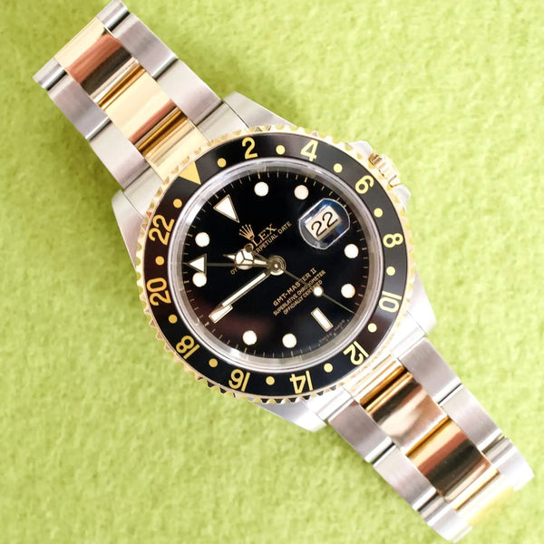 SOLDOUT: Rolex GMT-Master II 16713 40MM Two-Tone Gold Steel Automatic Oyster Box Papers 2000