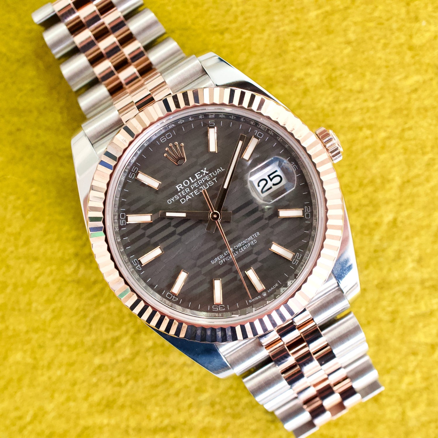 Rolex Datejust 126331 41MM Two-Tone Rose Gold Automatic Rare Grey Motif Dial Box Papers 2024