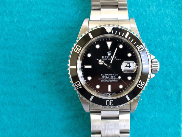 SOLDOUT: Rolex Submariner Date 16610 40MM Automatic Factory Rolex Box 1996