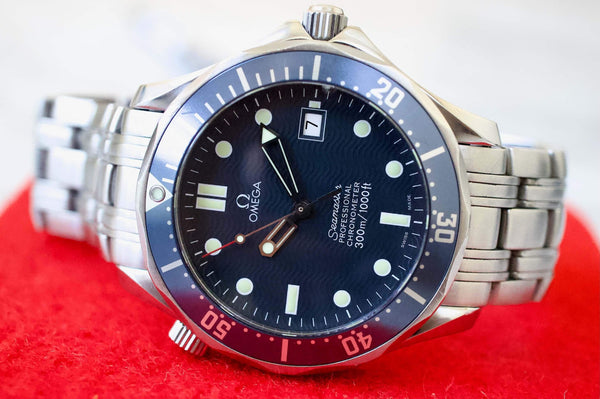 SOLDOUT: Omega Seamaster Professional Bond 25318000 41MM 300M WaveDial Automatic Date Blue Steel Papers