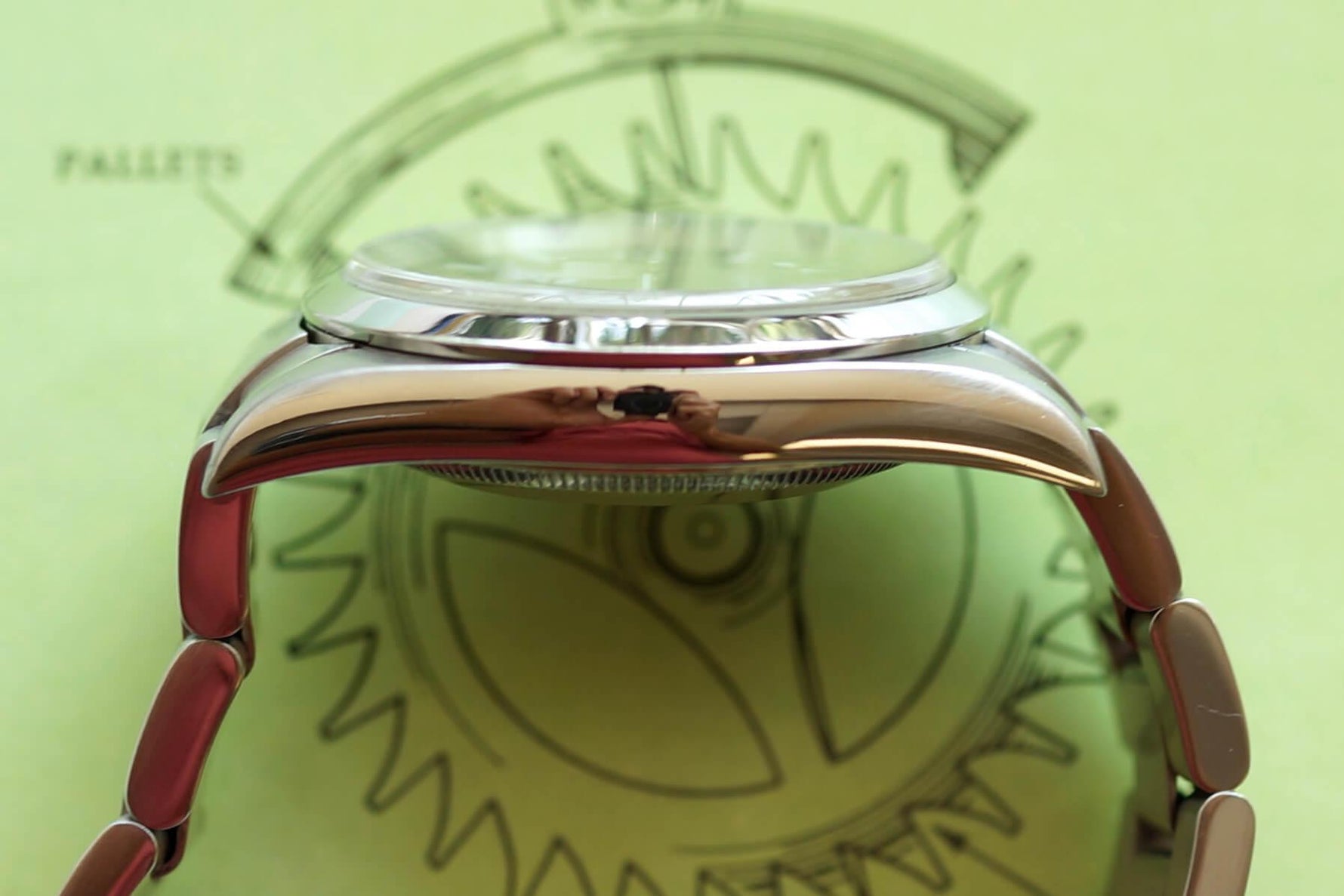 2004 Rolex Explorer 114270 36mm F serial - WearingTime Luxury Watches