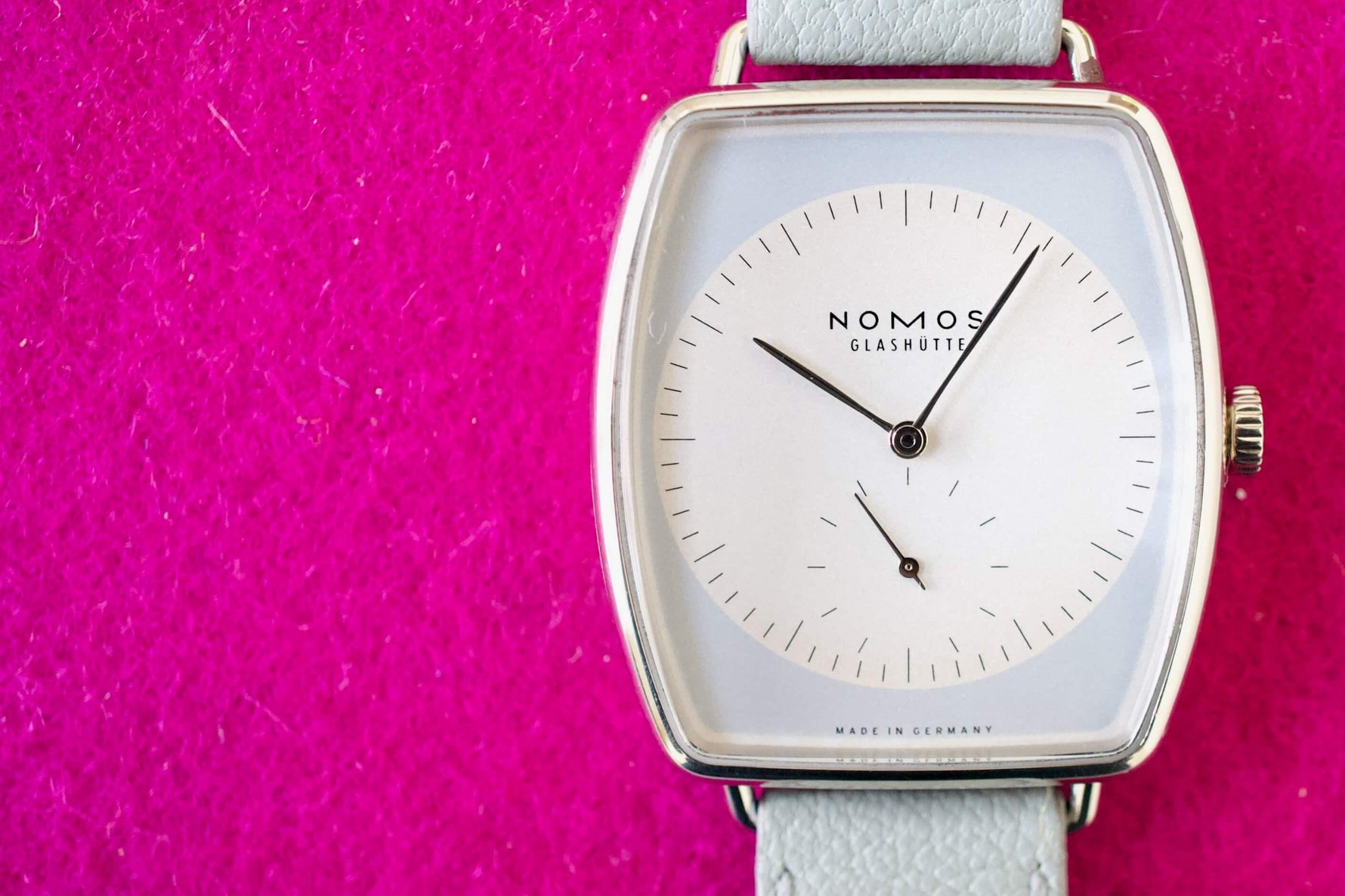 NOMOS LUX 18K Solid White Gold Ref. 920 Tonneau 40mm In House Movement - WearingTime Luxury Watches