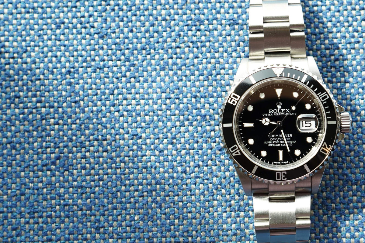 Rolex Submariner 16610 Rehault Solid End Links 2007/2008 Box - WearingTime Luxury Watches