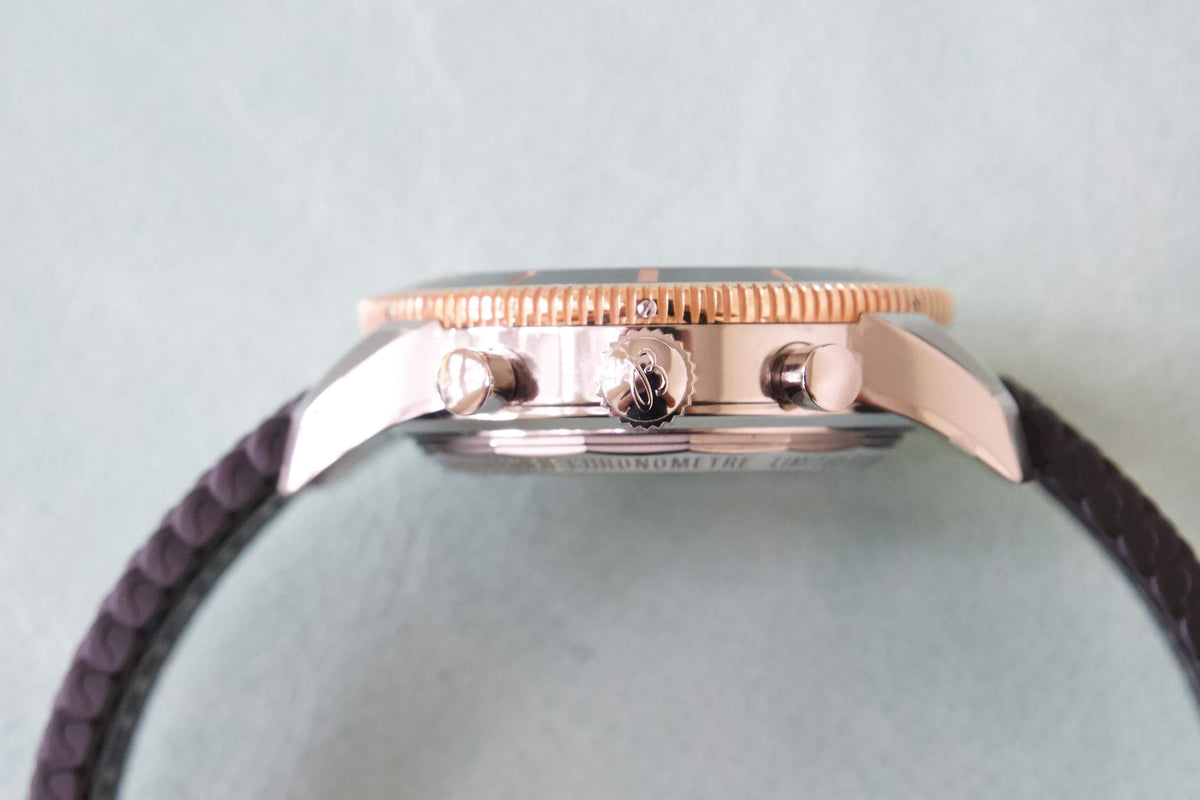 SOLD OUT: Breliting SuperOcean Heritage UB01621A1M1S1 B01 44mm Chronograph 18k Gold xx/200 - WearingTime Luxury Watches