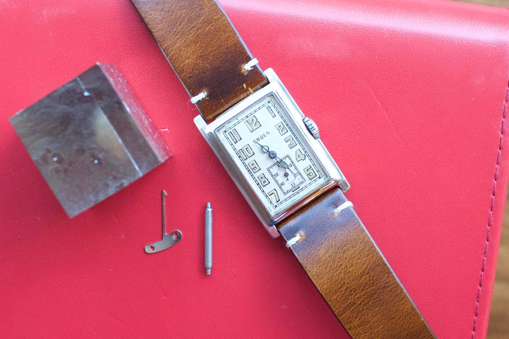SOLD OUT: GRUEN QUADRON Large Stepped Case - WearingTime Luxury Watches