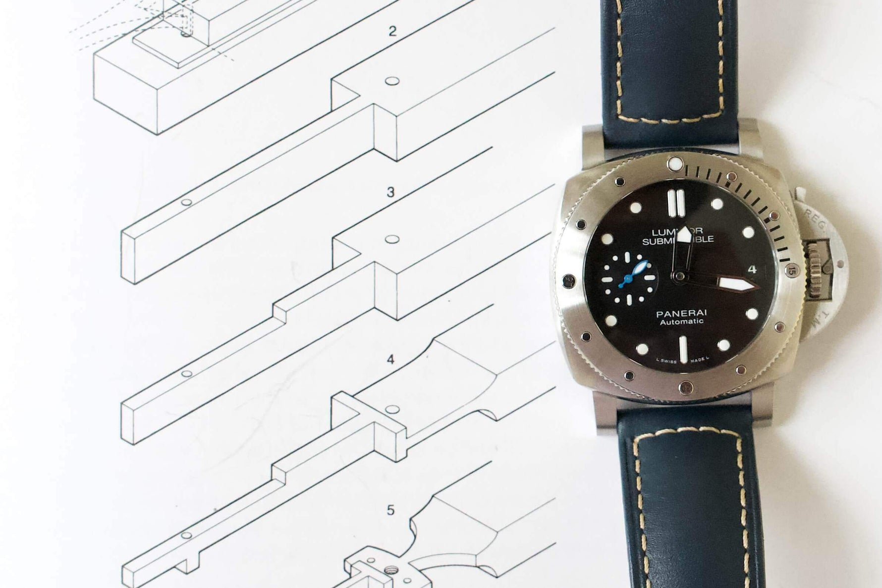 SOLD OUT: Panerai Luminor Submersible 1950 3 Days Automatic Acciaio 42mm PAM 682 - WearingTime Luxury Watches