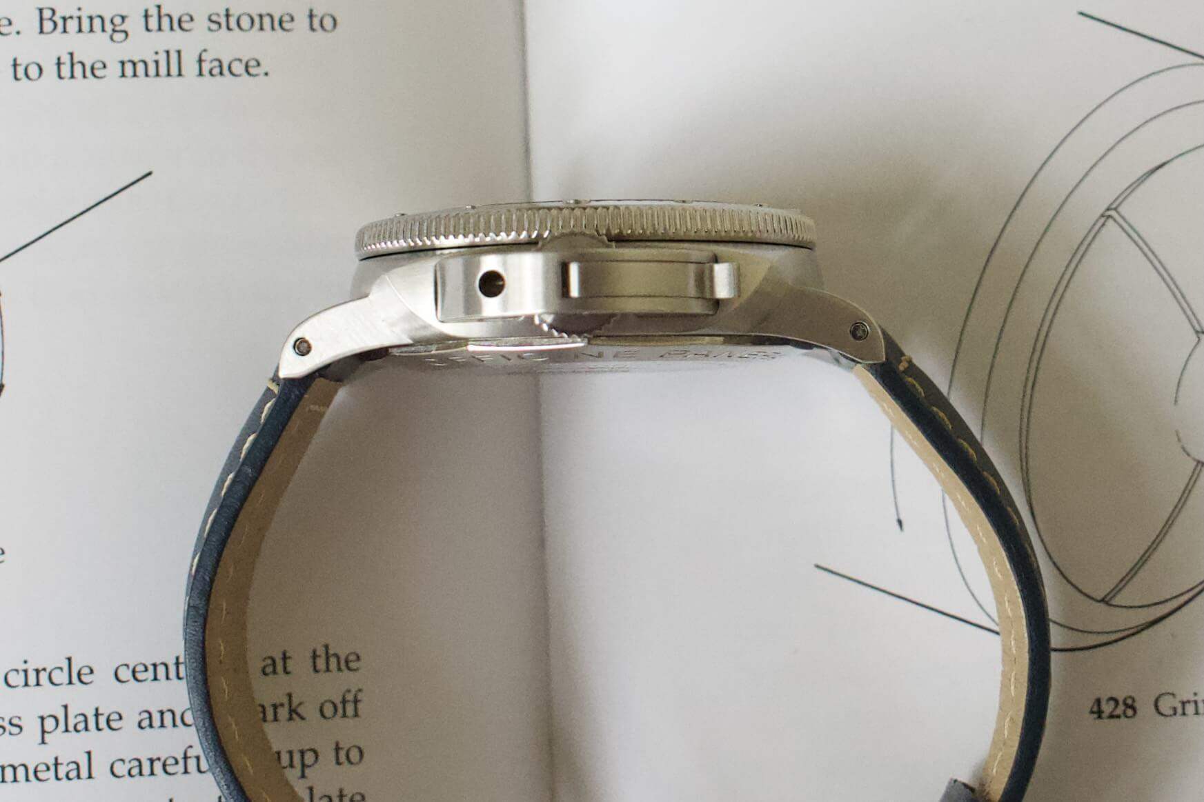 SOLD OUT: Panerai Luminor Submersible 1950 3 Days Automatic Acciaio 42mm PAM 682 - WearingTime Luxury Watches