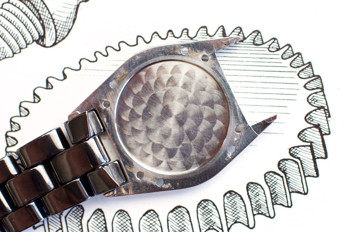SOLDOUT: Chanel J12 Womens Watch H0682 33mm - WearingTime Luxury Watches