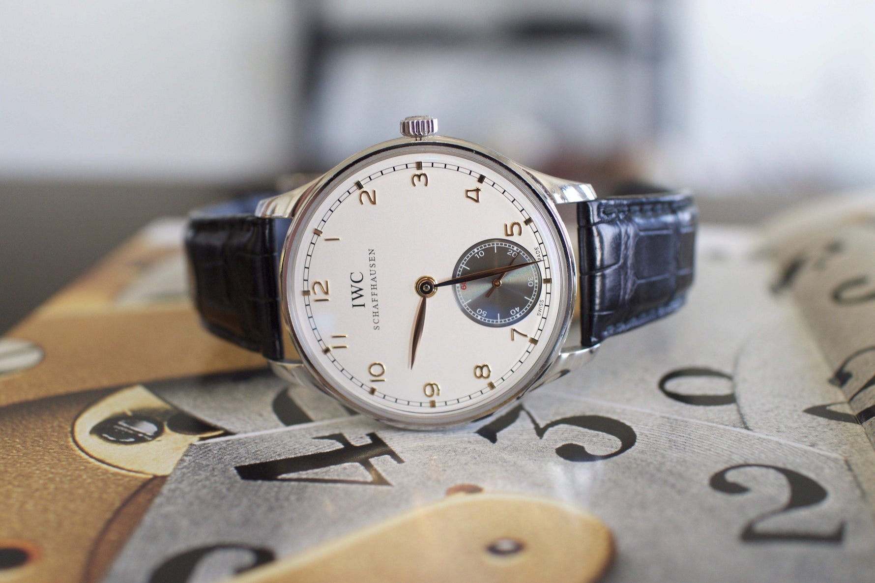 SOLDOUT: IWC Portuguese Hand-Wind - WearingTime Luxury Watches