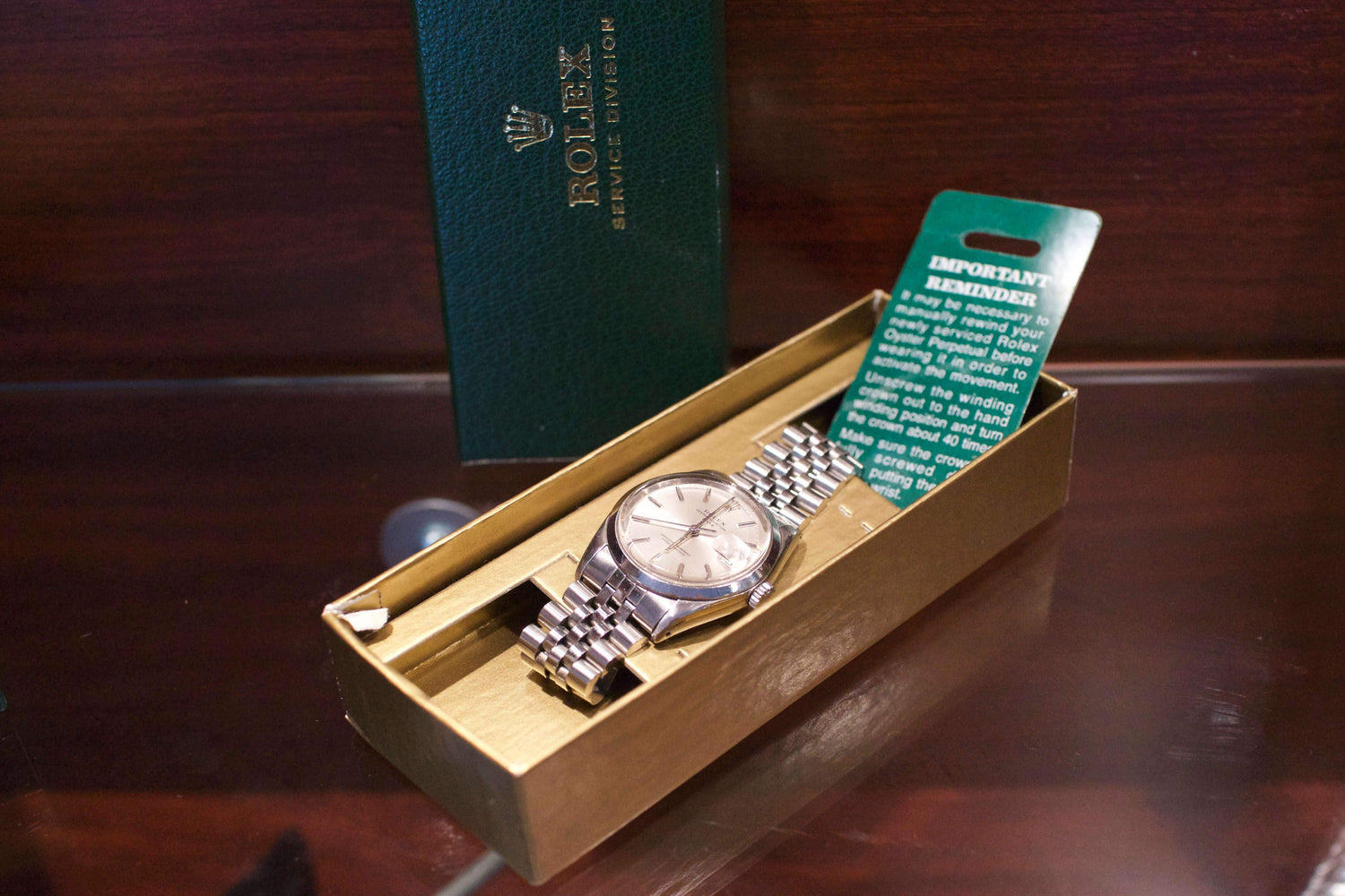 SOLDOUT: Rolex 1501 Oyster Perpetual Date 34mm Jubilee Bracelet Service Box - WearingTime Luxury Watches