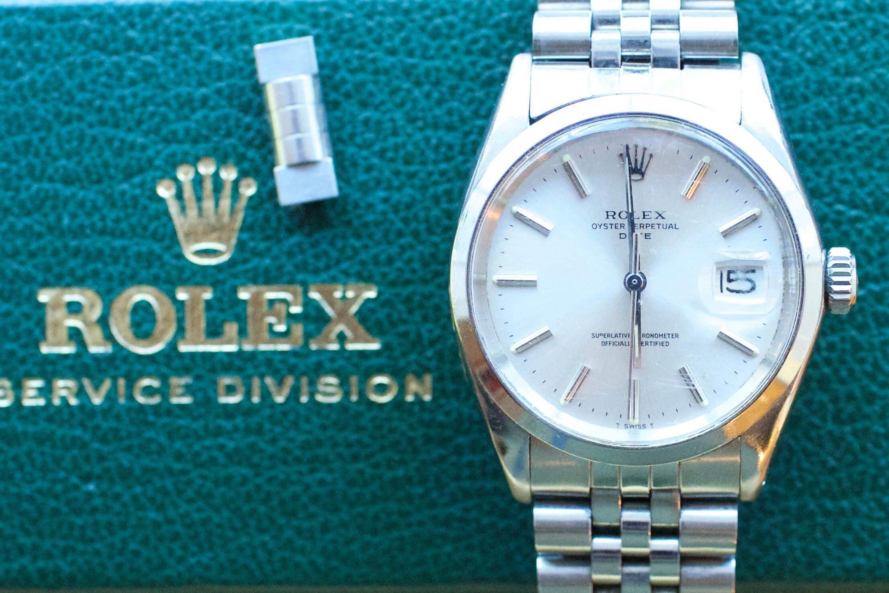 SOLDOUT: Rolex 1501 Oyster Perpetual Date 34mm Jubilee Bracelet Service Box - WearingTime Luxury Watches