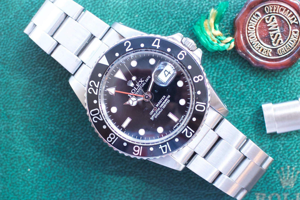 SOLDOUT: Rolex 16750 GMT Master Glossy 1982 Black Bezel - WearingTime Luxury Watches