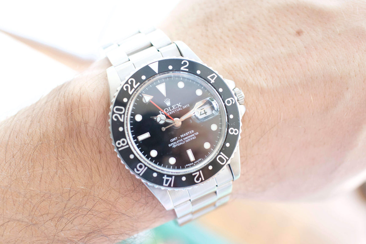 SOLDOUT: Rolex 16750 GMT Master Glossy 1982 Black Bezel - WearingTime Luxury Watches