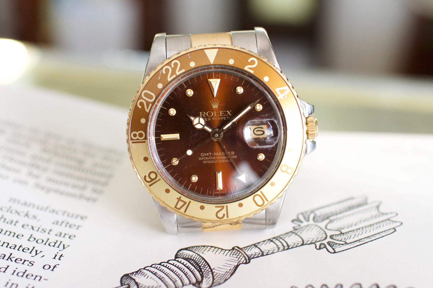 SOLDOUT: Rolex GMT 1675 Root Beer Vintage - WearingTime Luxury Watches