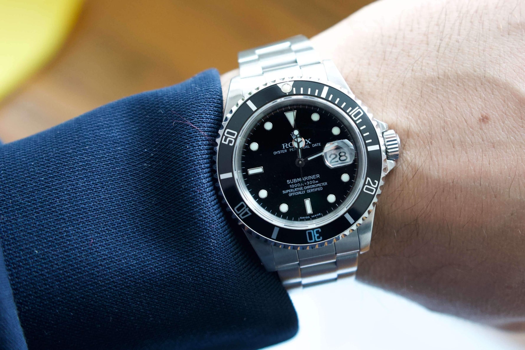 SOLDOUT: Rolex Submariner Date 16610 Mens Black Dial - WearingTime Luxury Watches