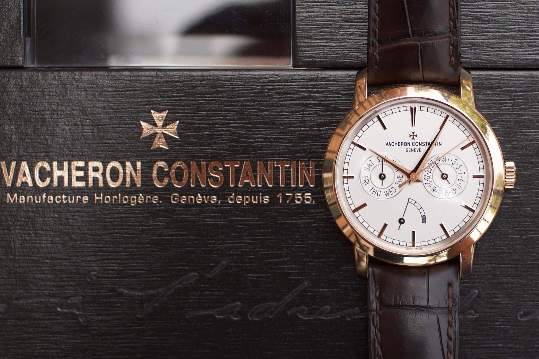 SOLDOUT: Vacheron Constantin Traditionnelle 85290/000R-9969 Day Date - WearingTime Luxury Watches